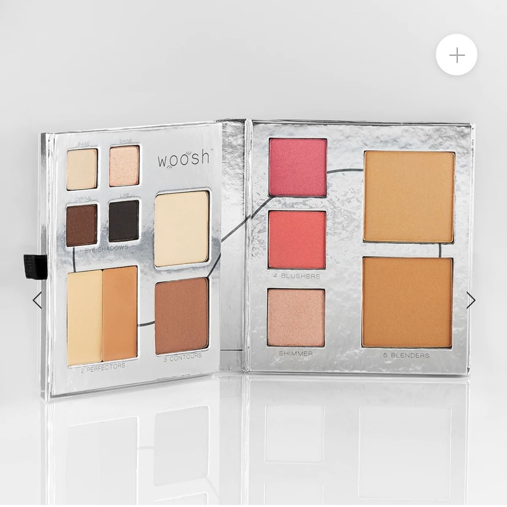 Woosh beauty Fold out face palette, flex and curl mascara, and spin-on lip gloss